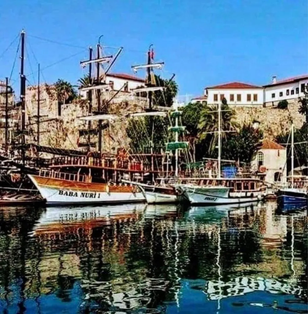Kaleici Harika Konum Benzersiz Uygun Fiyat Giris Daire의 연락처