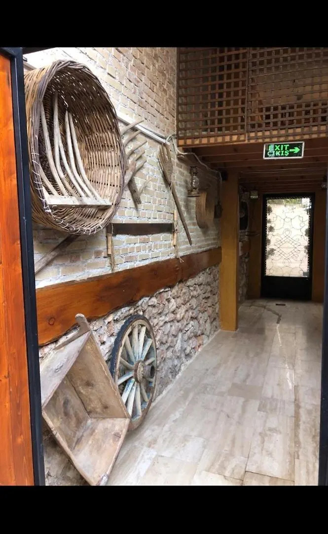 Kaleici Harika Konum Benzersiz Uygun Fiyat Giris Daire Antalya