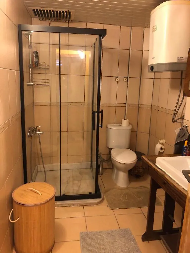 Apartman Kaleici Harika Konum Benzersiz Uygun Fiyat Giris Daire Antalya