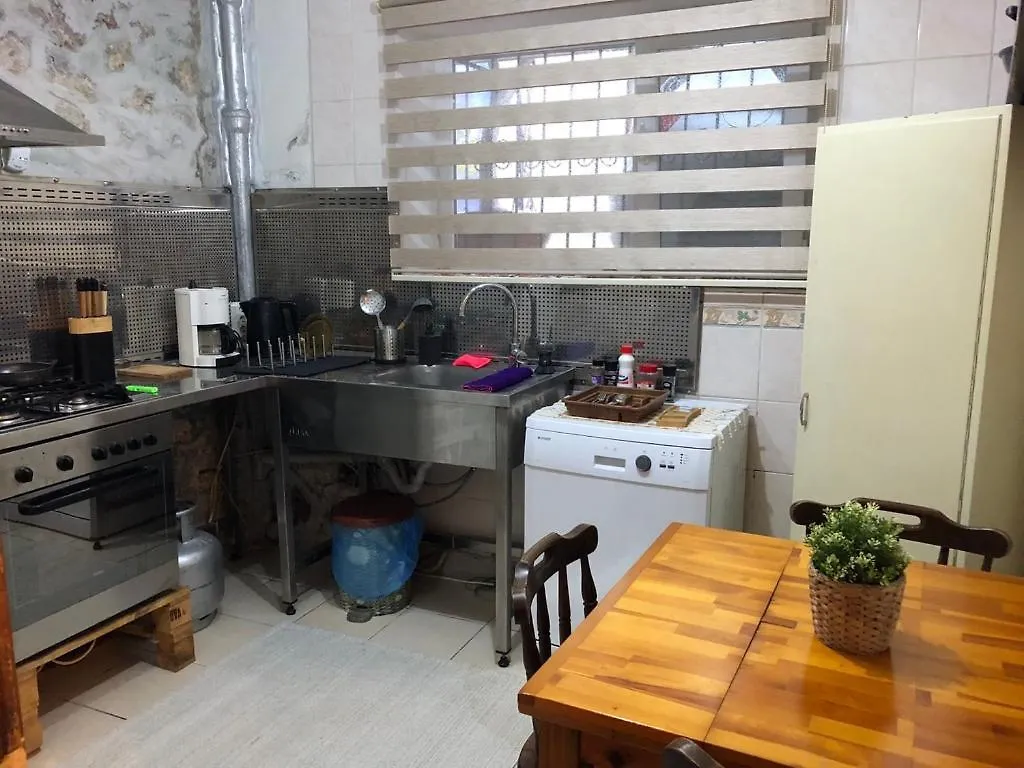 Kaleici Harika Konum Benzersiz Uygun Fiyat Giris Daire Antalya Apartman